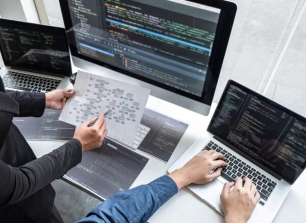 IT-Consultant-min IT Consulting